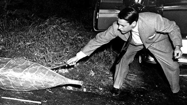 Whitehead: Invasion Of The Body Snatchers - Psychological Warfare Disguised As A Pandemic Threat | Zero Hedge 1 18189 download20288429