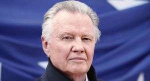 Jon Voight on Twitter: "We must not allow our nation to crumble" 1 Screenshot 6 22 2016 5 10 53 AM